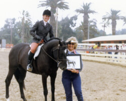 Kerrymor Spotlight receives an award in 1986 at the West Coast Connemara Show.